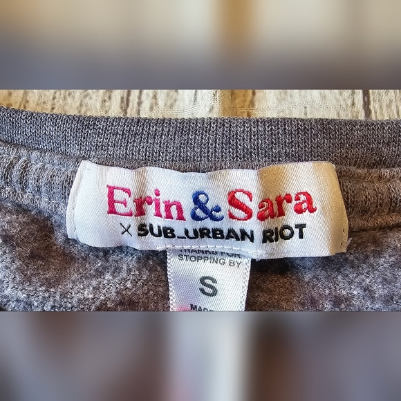 Erin & Sara x Suburban Riot Girl Size Small Favorite Daughter Crewneck Sweatshir - Picture 3 of 6